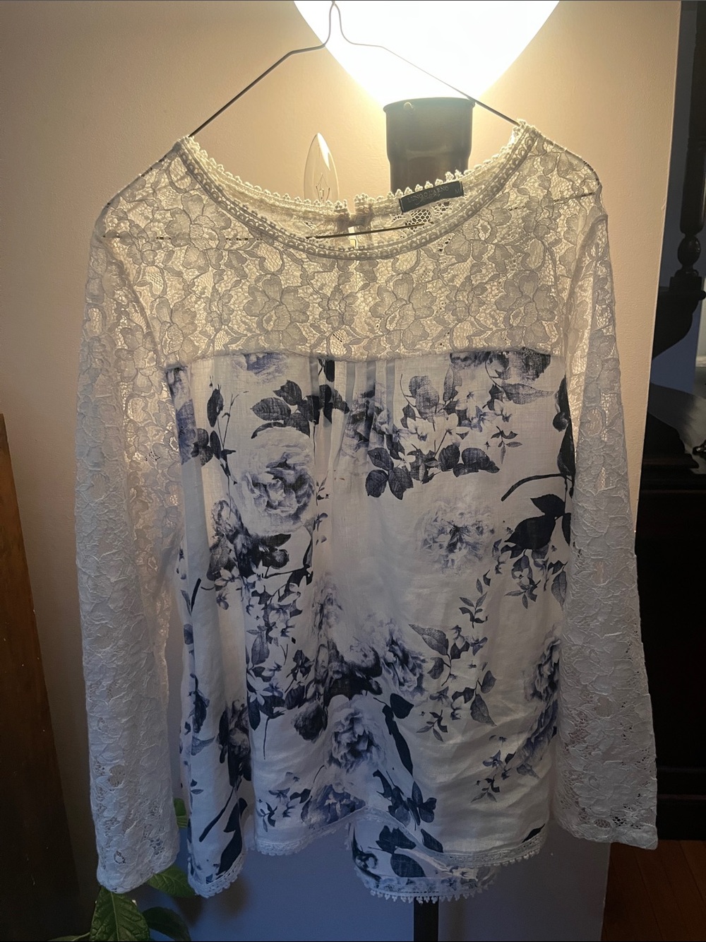 Lungo Larno White Lace/Linen Tunic with Blue Floral Print - made in Italy.